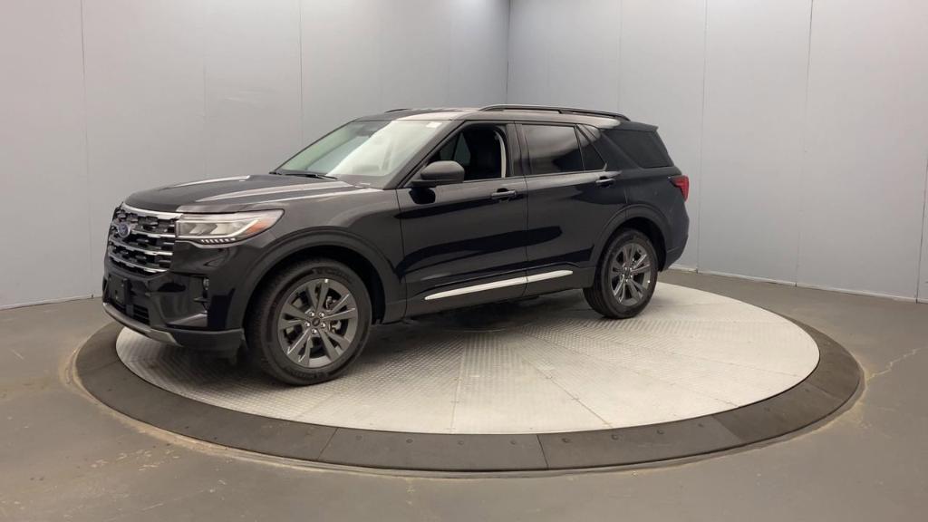 new 2025 Ford Explorer car, priced at $50,080