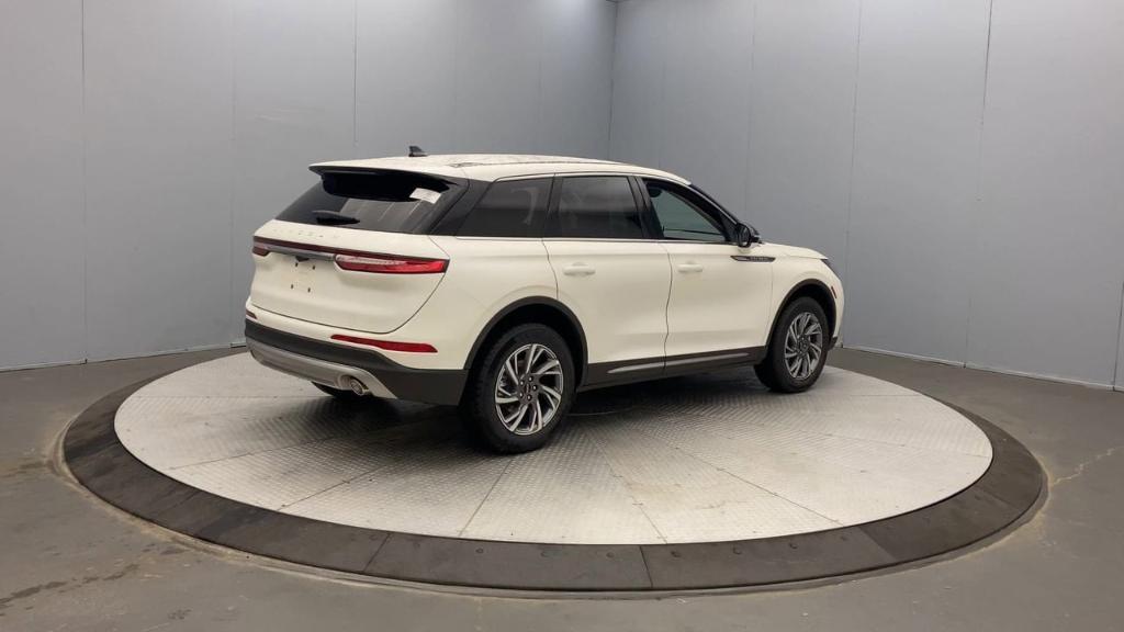 new 2025 Lincoln Corsair car, priced at $48,180