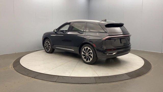 new 2024 Lincoln Nautilus car, priced at $62,220