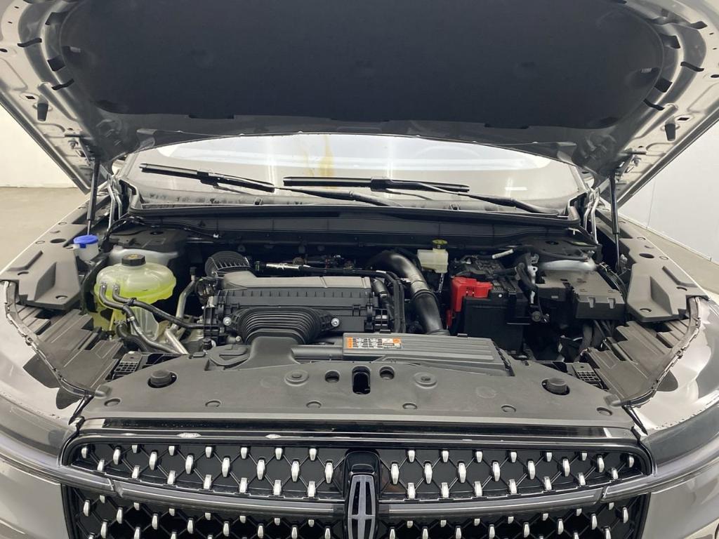 new 2025 Lincoln Nautilus car, priced at $62,705