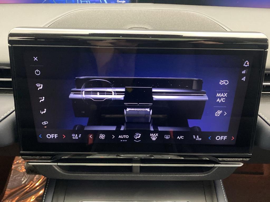 new 2025 Lincoln Nautilus car, priced at $62,705