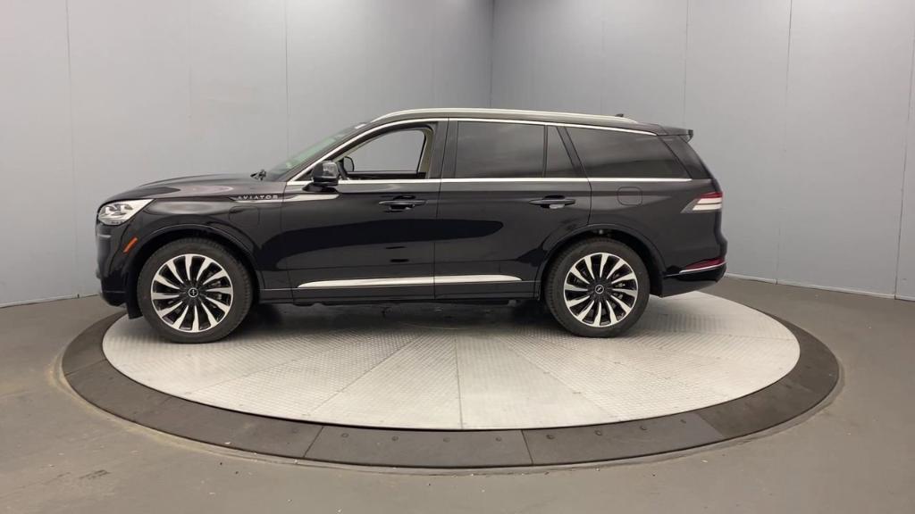 new 2023 Lincoln Aviator car, priced at $92,230