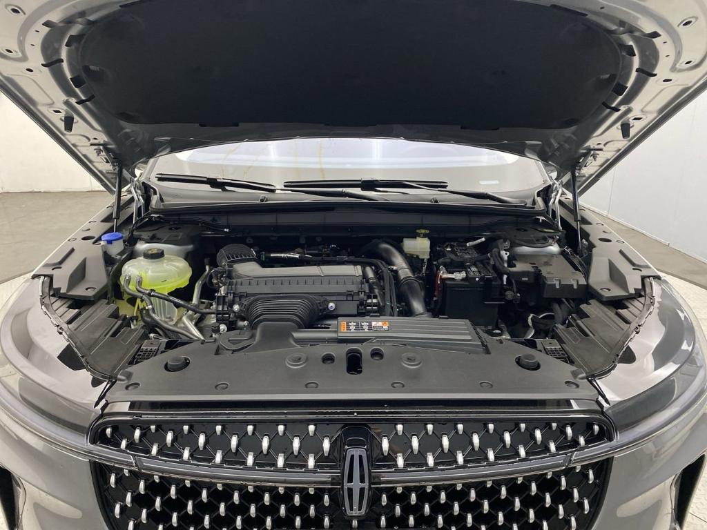 new 2025 Lincoln Nautilus car, priced at $63,455