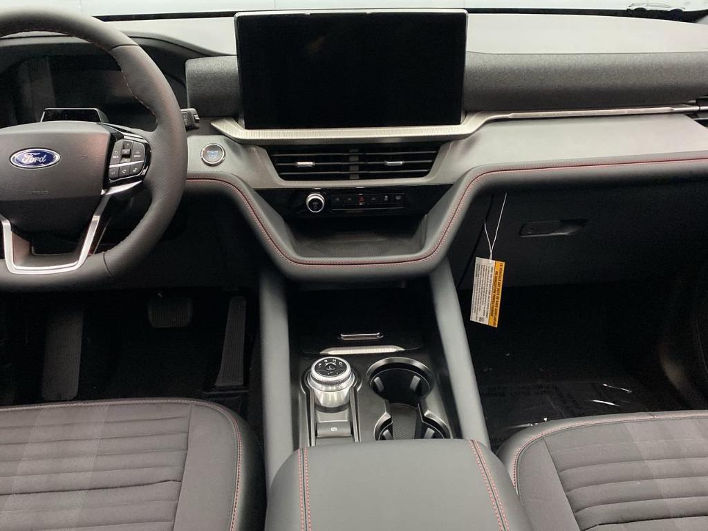 new 2025 Ford Explorer car, priced at $50,410