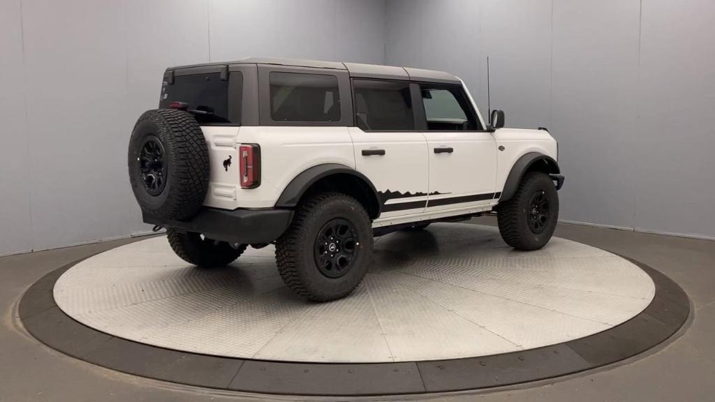 new 2024 Ford Bronco car, priced at $62,808