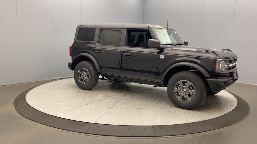 new 2024 Ford Bronco car, priced at $45,986