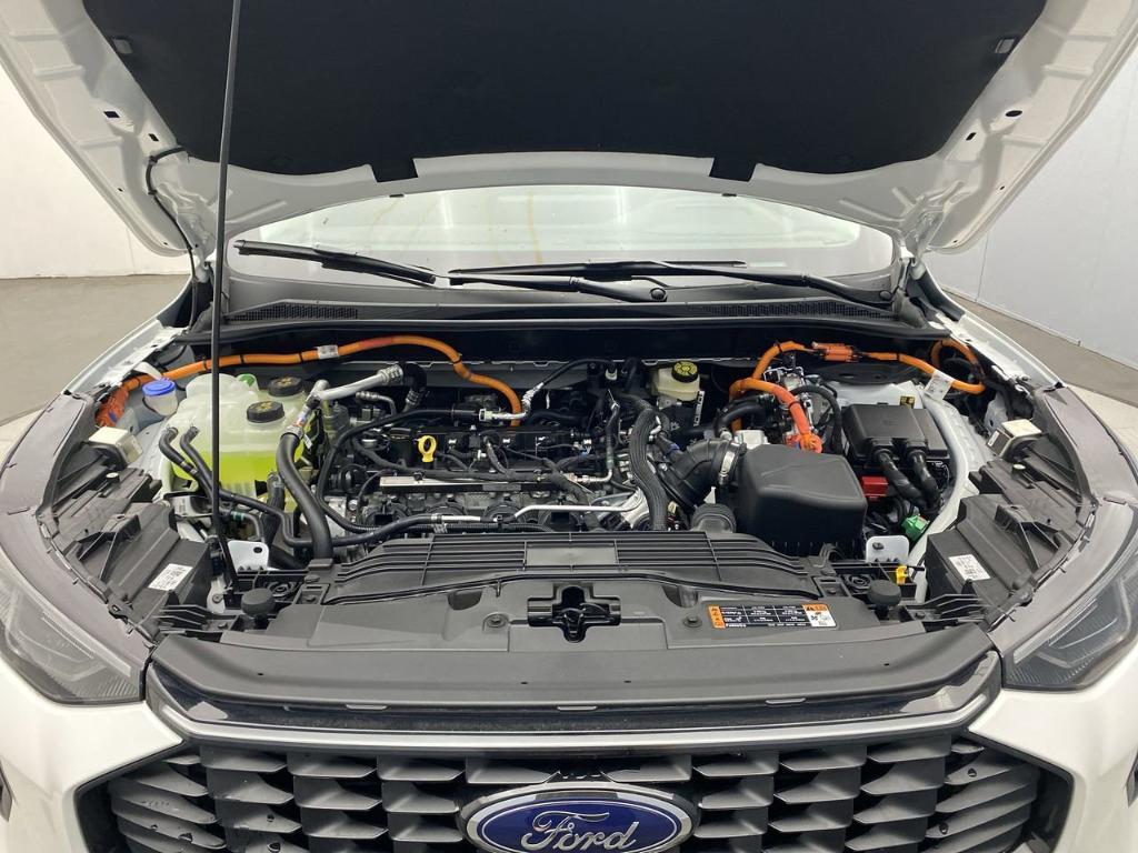 new 2025 Ford Escape car, priced at $46,710