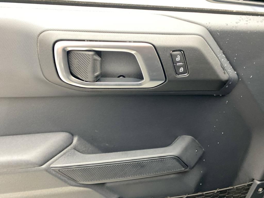 new 2025 Ford Bronco car, priced at $49,620