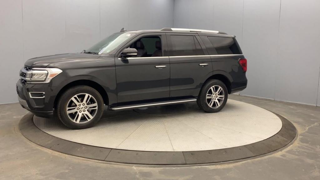 used 2022 Ford Expedition car, priced at $42,995