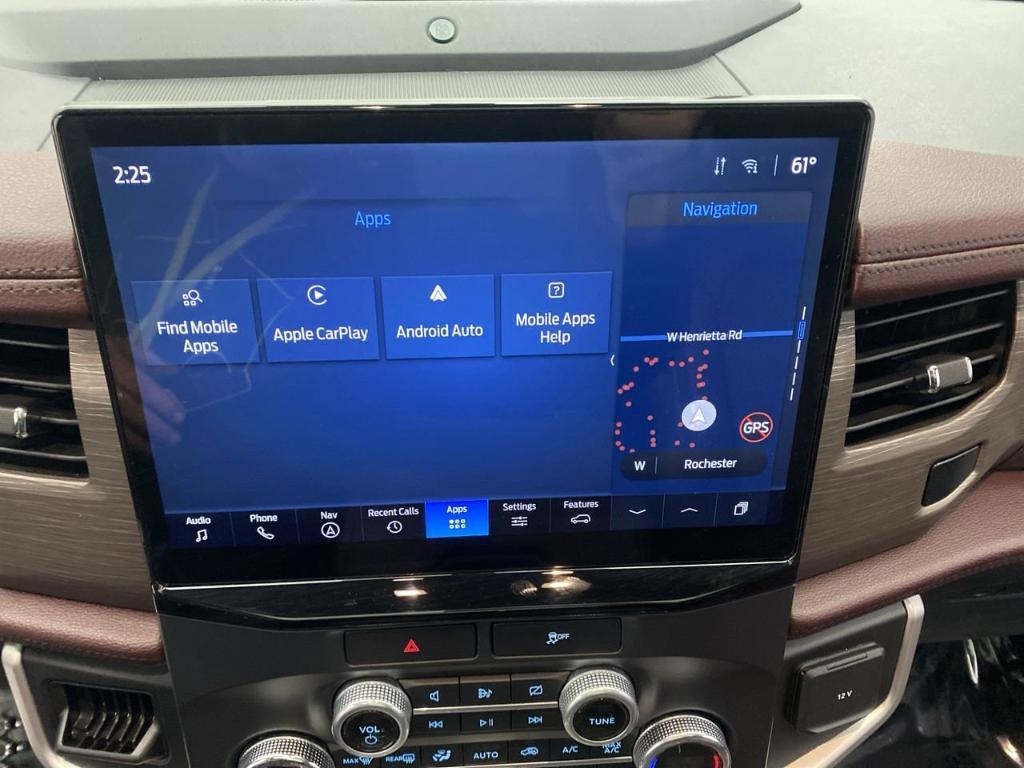 used 2022 Ford Expedition car, priced at $42,995
