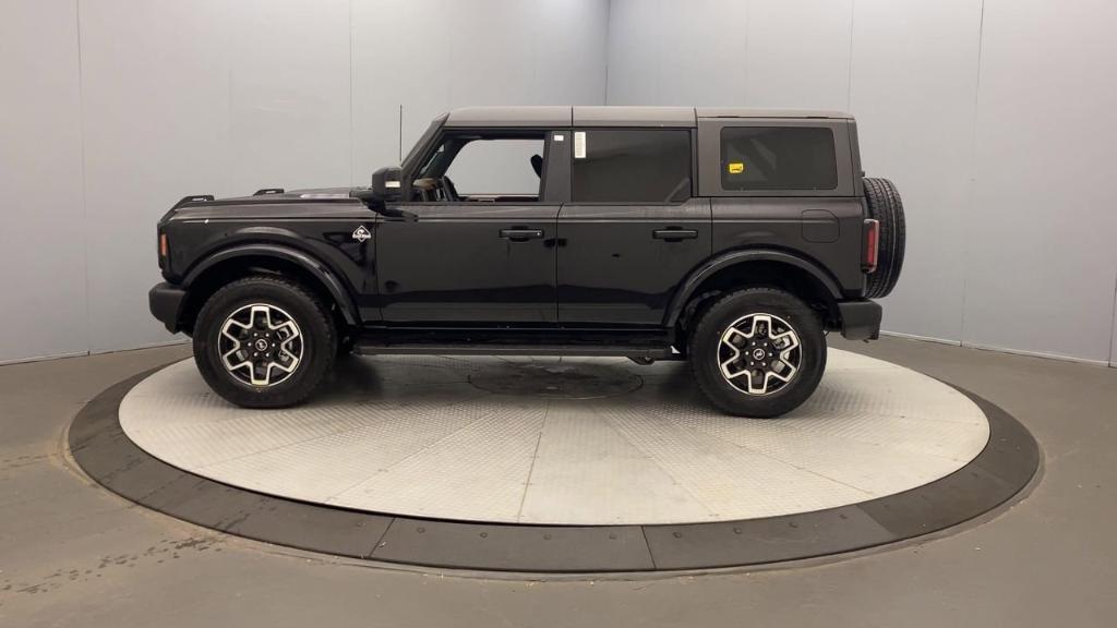 new 2024 Ford Bronco car, priced at $55,355