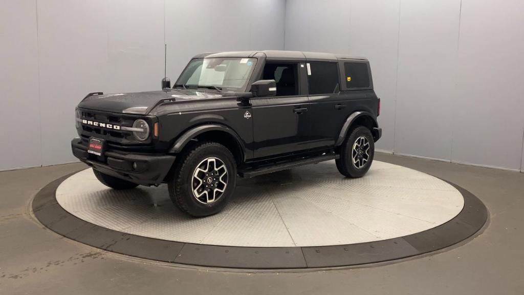 new 2024 Ford Bronco car, priced at $55,355