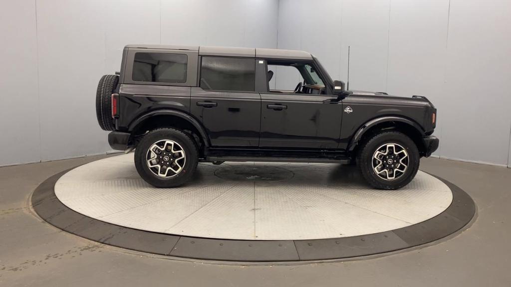 new 2024 Ford Bronco car, priced at $55,355