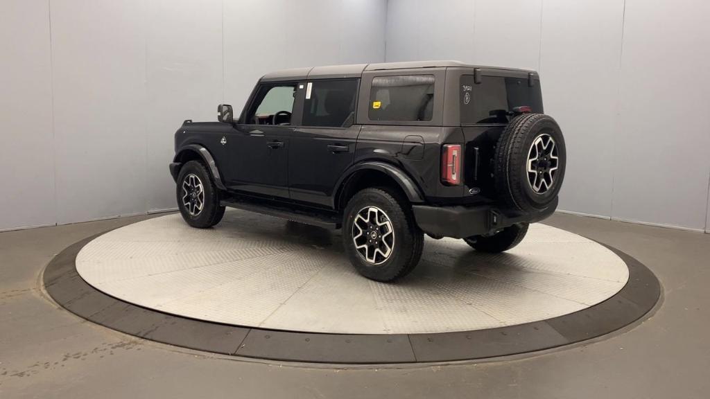 new 2024 Ford Bronco car, priced at $55,355