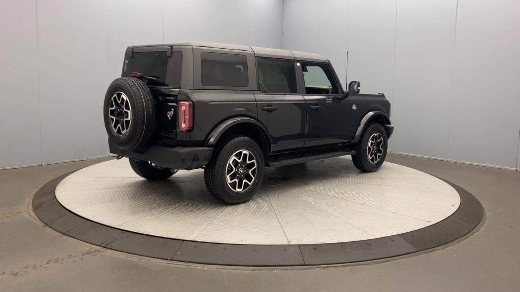 new 2024 Ford Bronco car, priced at $55,355