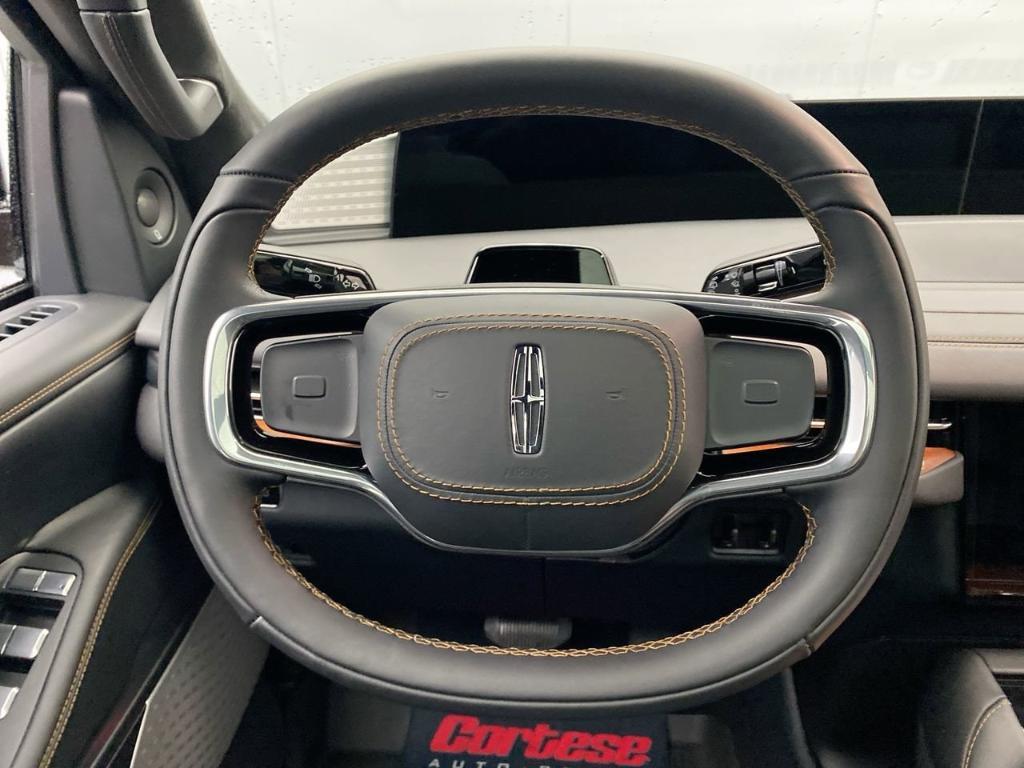 new 2025 Lincoln Navigator L car, priced at $130,050