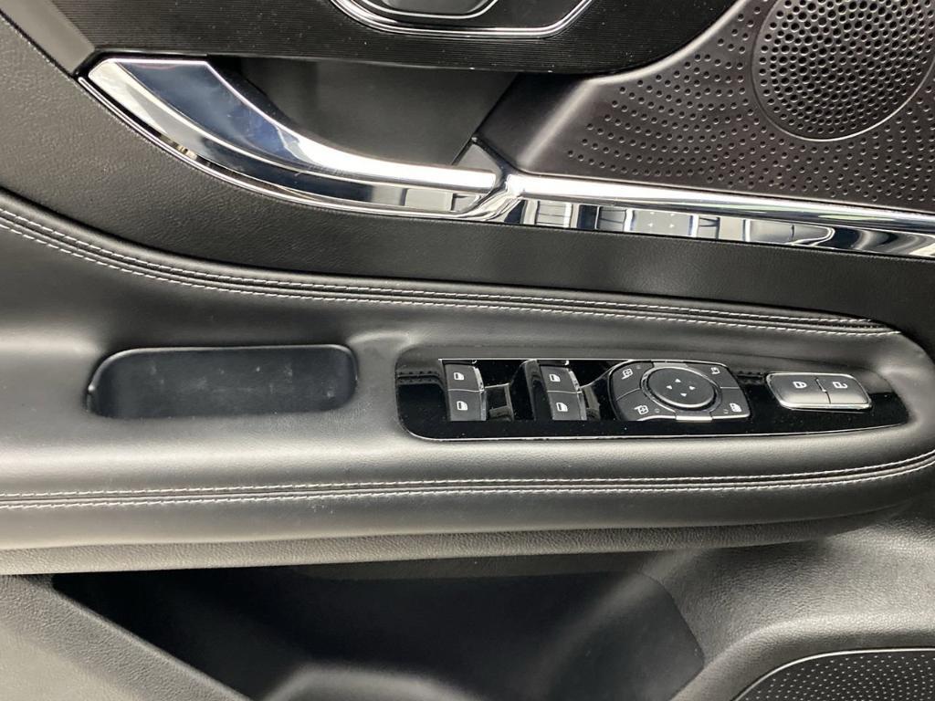 used 2023 Lincoln Corsair car, priced at $38,990