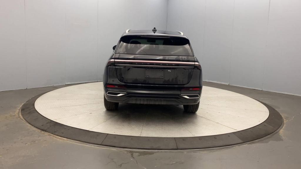 new 2025 Lincoln Nautilus car, priced at $63,455
