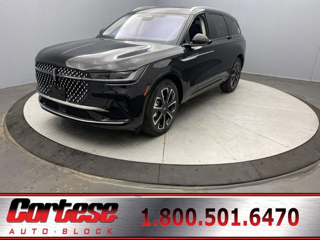 new 2025 Lincoln Nautilus car, priced at $63,455