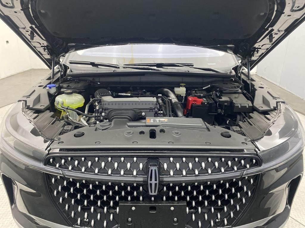 new 2025 Lincoln Nautilus car, priced at $63,455