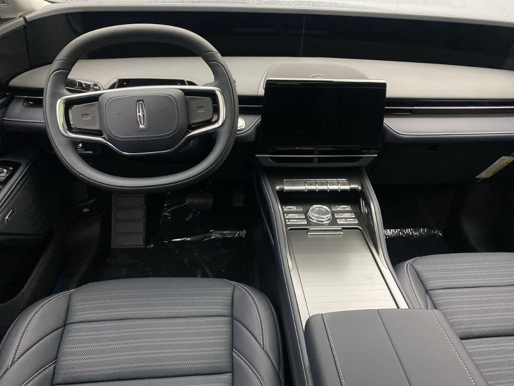 new 2025 Lincoln Nautilus car, priced at $63,455