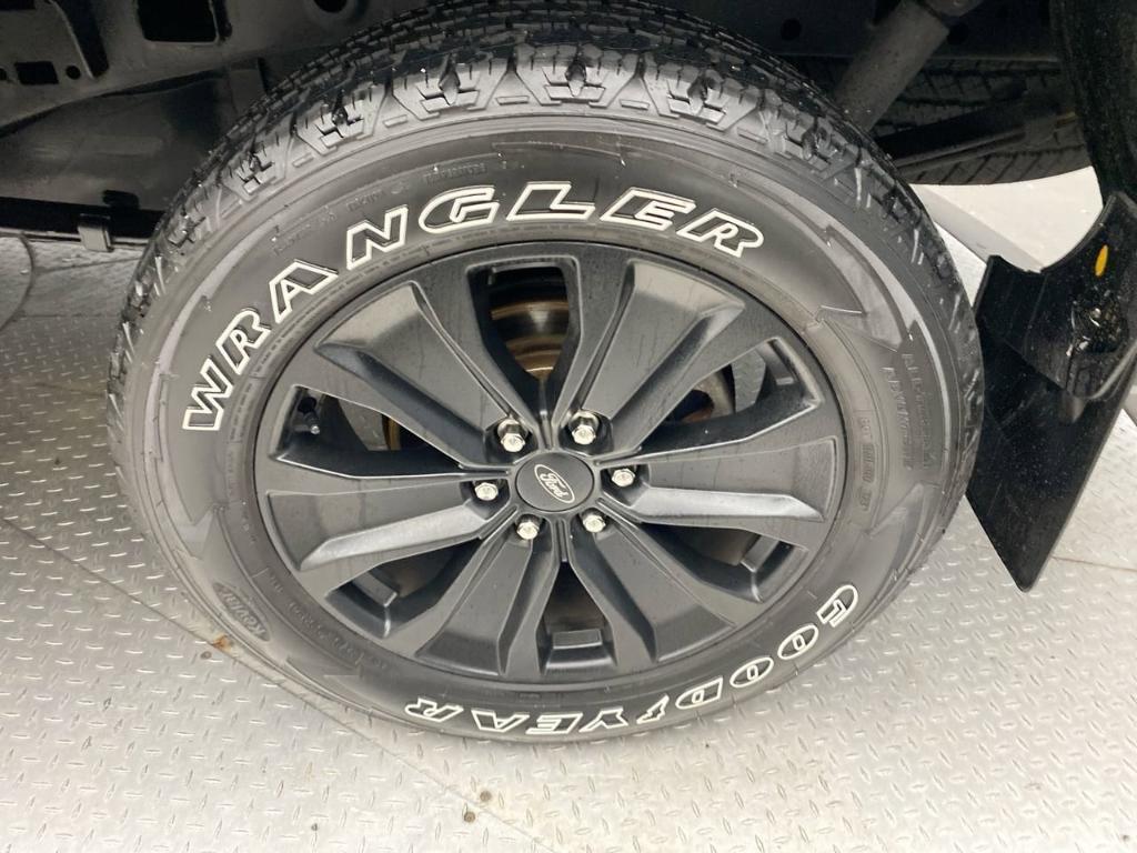 used 2020 Ford F-150 car, priced at $27,995