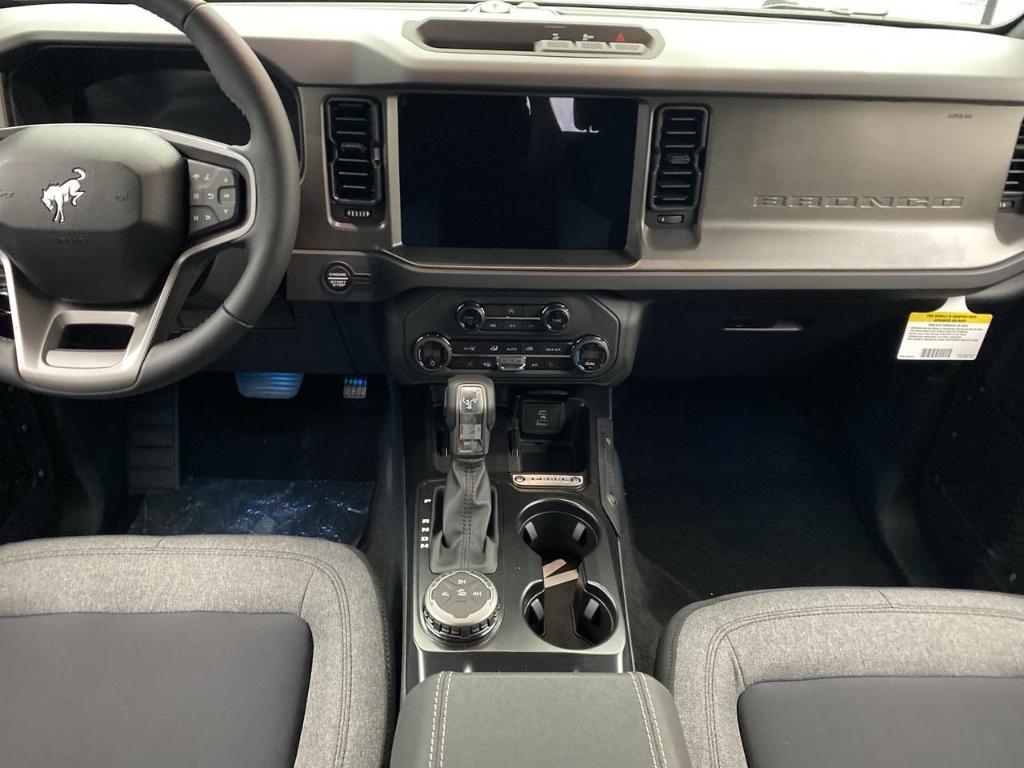 new 2025 Ford Bronco car, priced at $46,945
