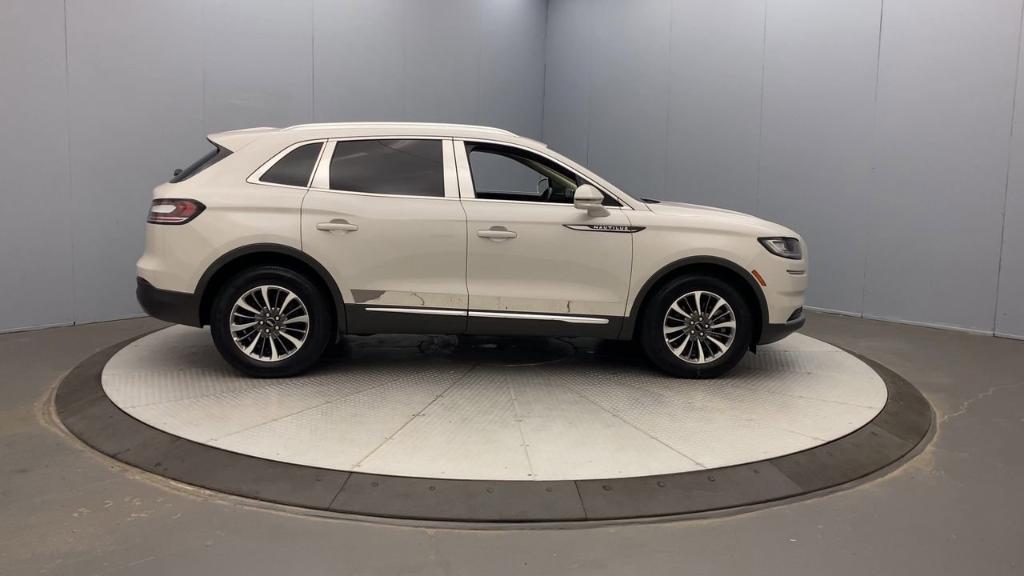 used 2021 Lincoln Nautilus car, priced at $28,990