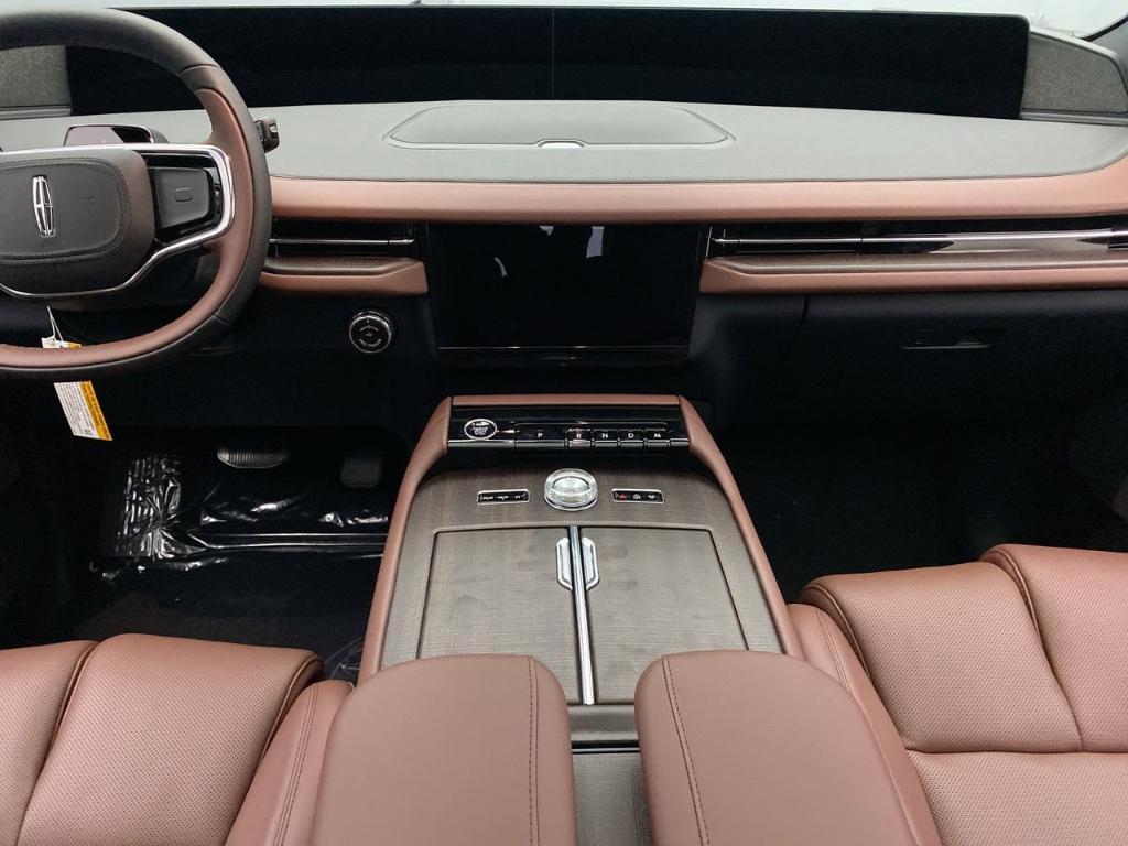 new 2025 Lincoln Navigator L car, priced at $105,425