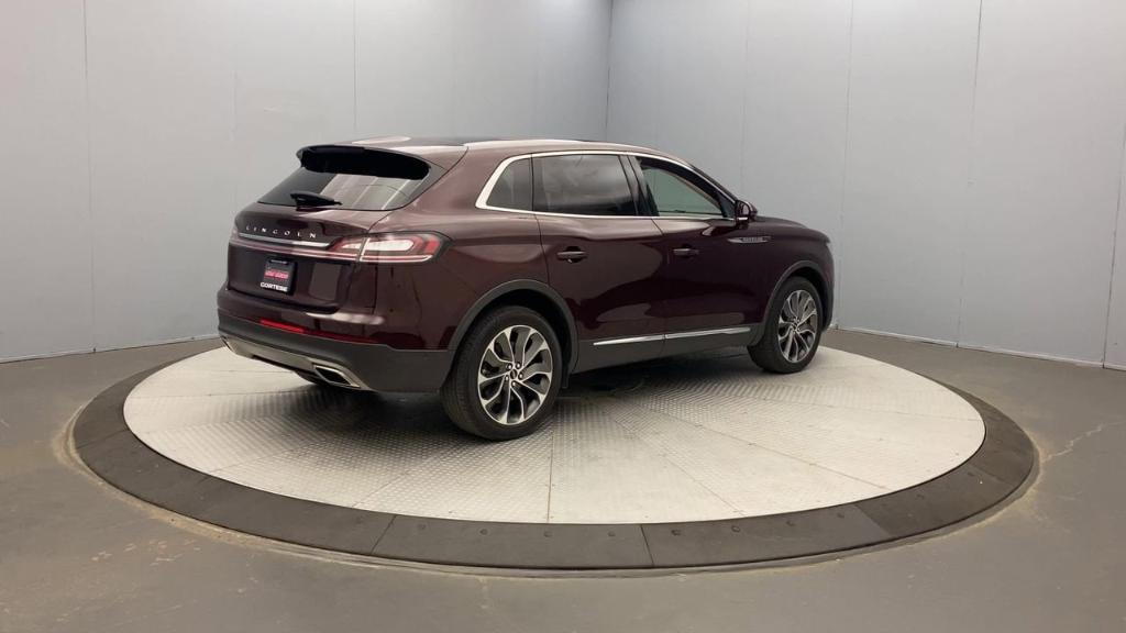 used 2022 Lincoln Nautilus car, priced at $34,999