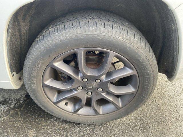 used 2020 Jeep Grand Cherokee car, priced at $31,995