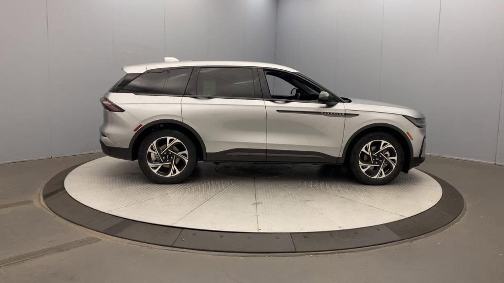 new 2024 Lincoln Nautilus car, priced at $62,285