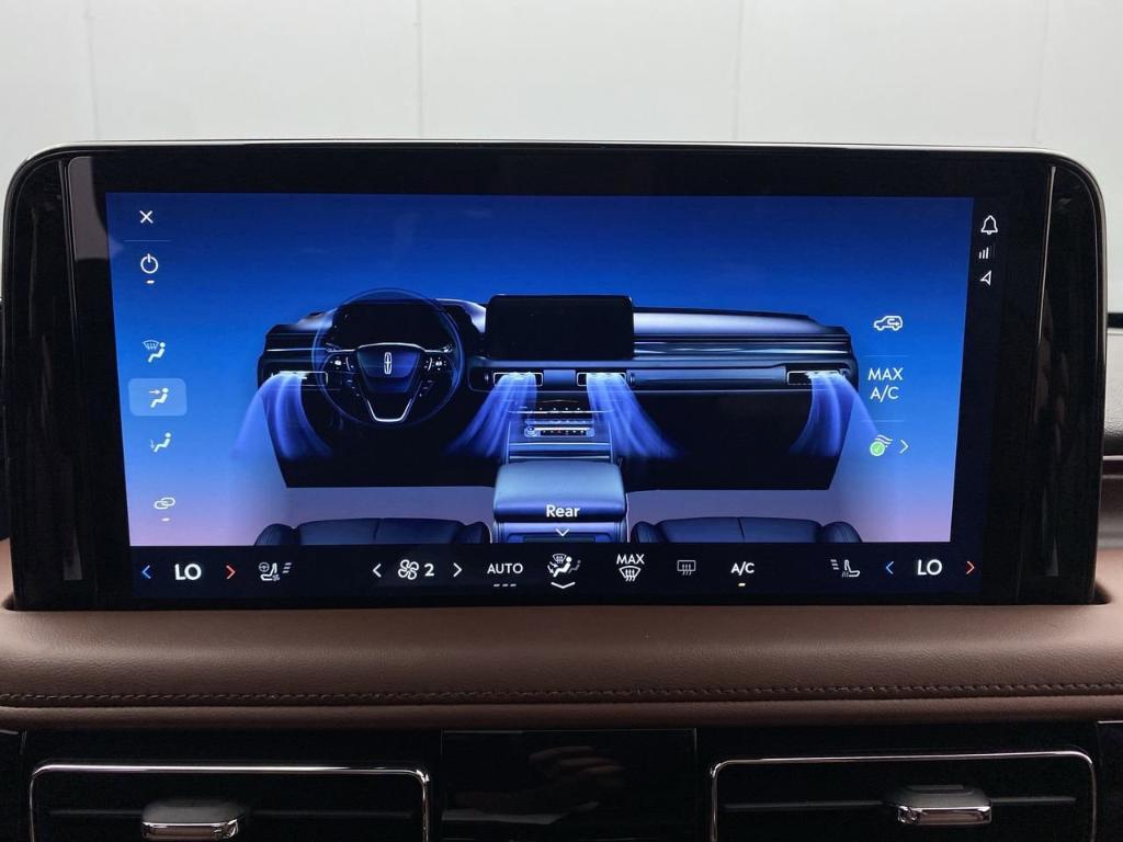 new 2025 Lincoln Aviator car, priced at $79,620