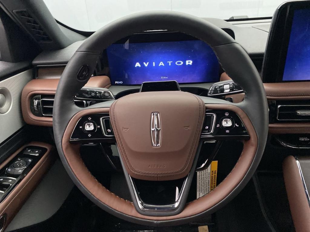 new 2025 Lincoln Aviator car, priced at $79,620