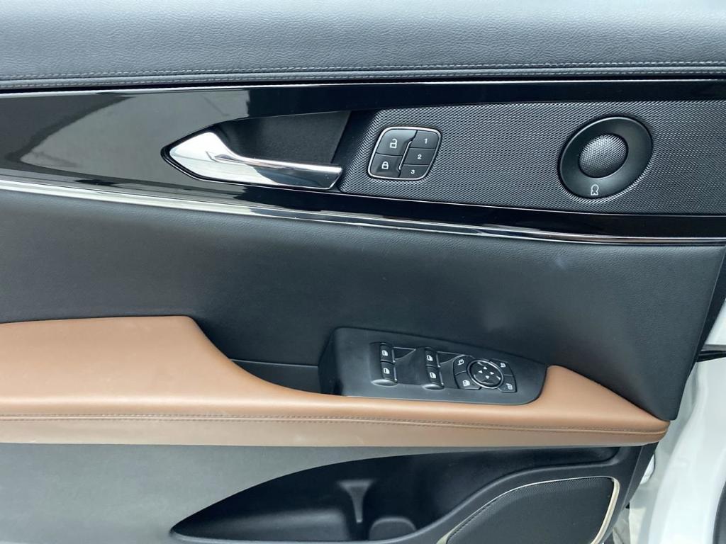 used 2021 Lincoln Nautilus car, priced at $37,990