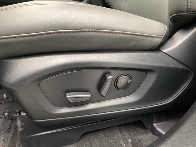 new 2025 Ford Explorer car, priced at $49,200