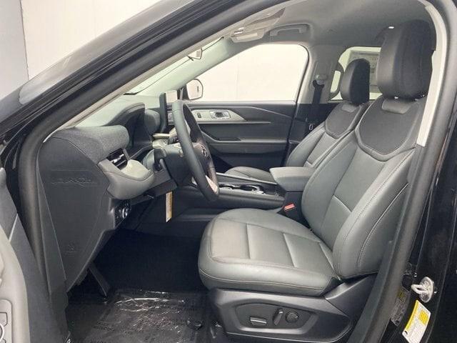 new 2025 Ford Explorer car, priced at $49,200