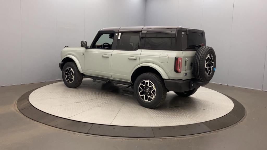 new 2024 Ford Bronco car, priced at $56,450