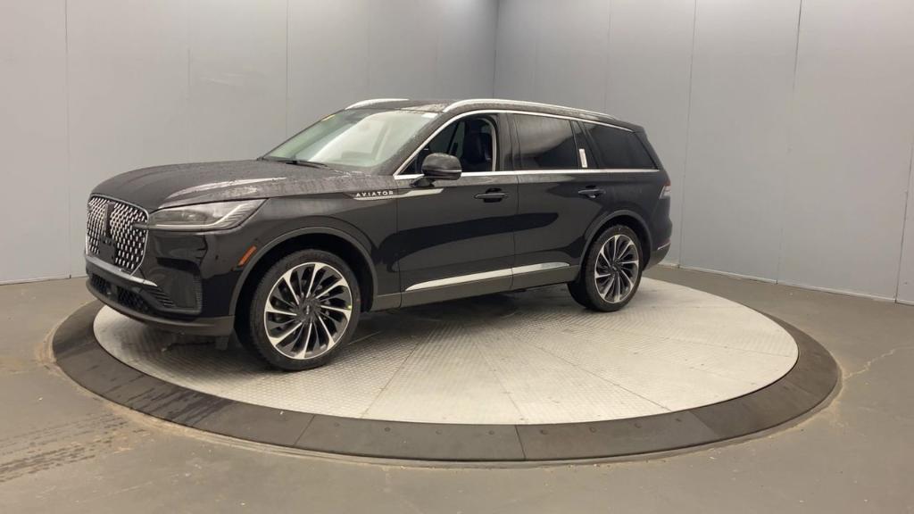 new 2026 Lincoln Aviator car, priced at $79,560