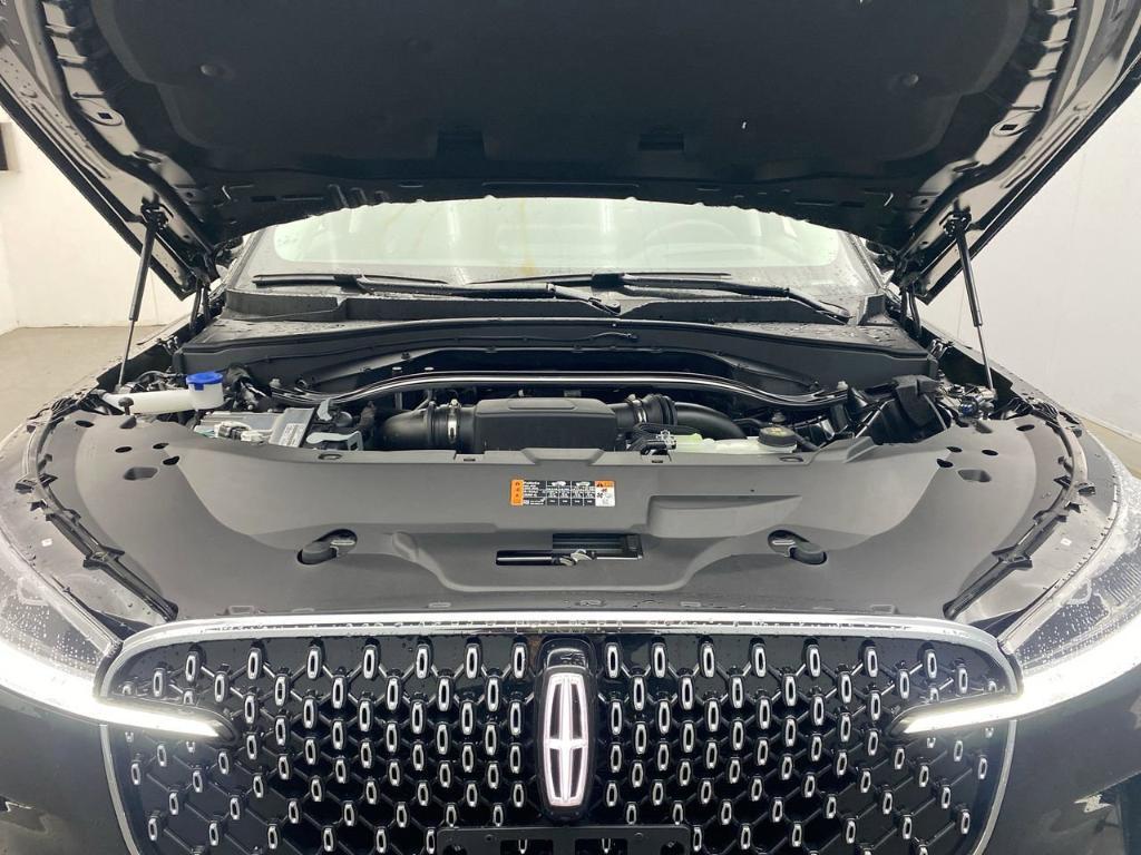 new 2026 Lincoln Aviator car, priced at $79,560