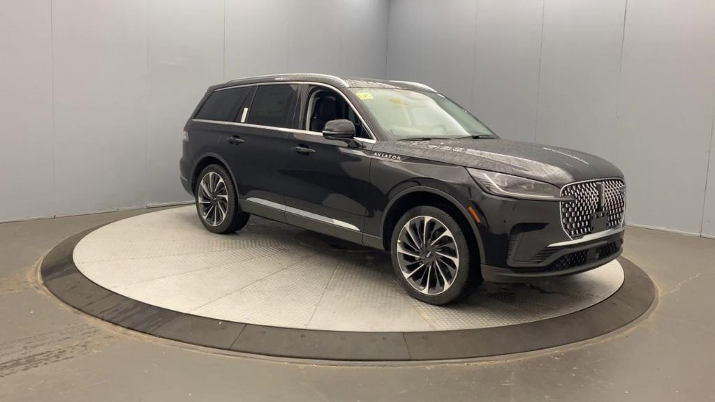 new 2026 Lincoln Aviator car, priced at $79,560