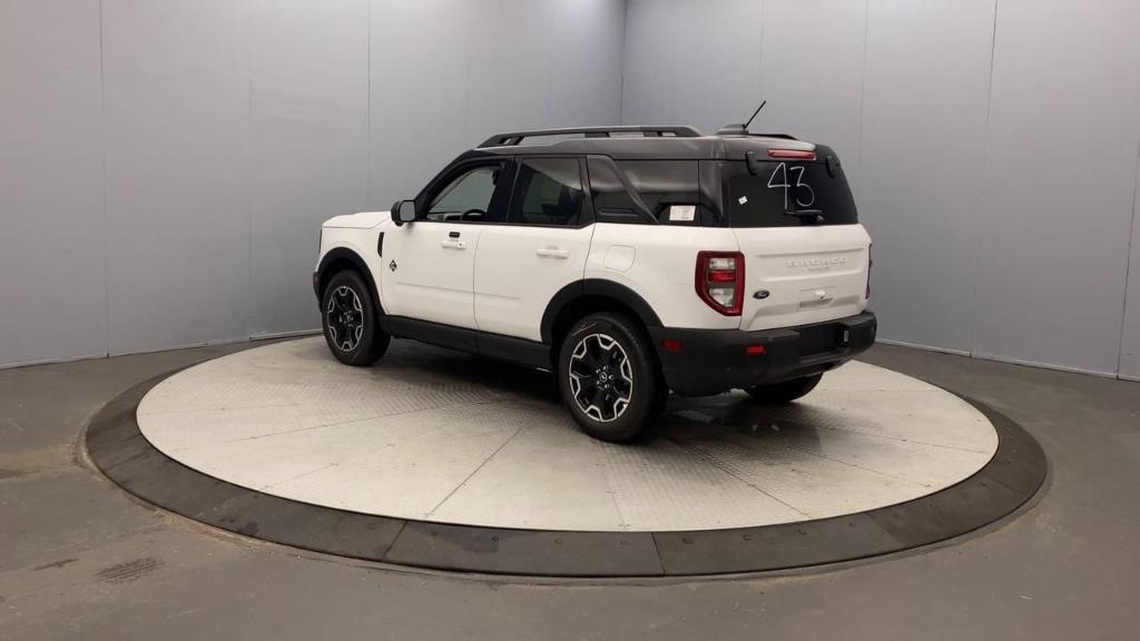 new 2025 Ford Bronco Sport car, priced at $41,305
