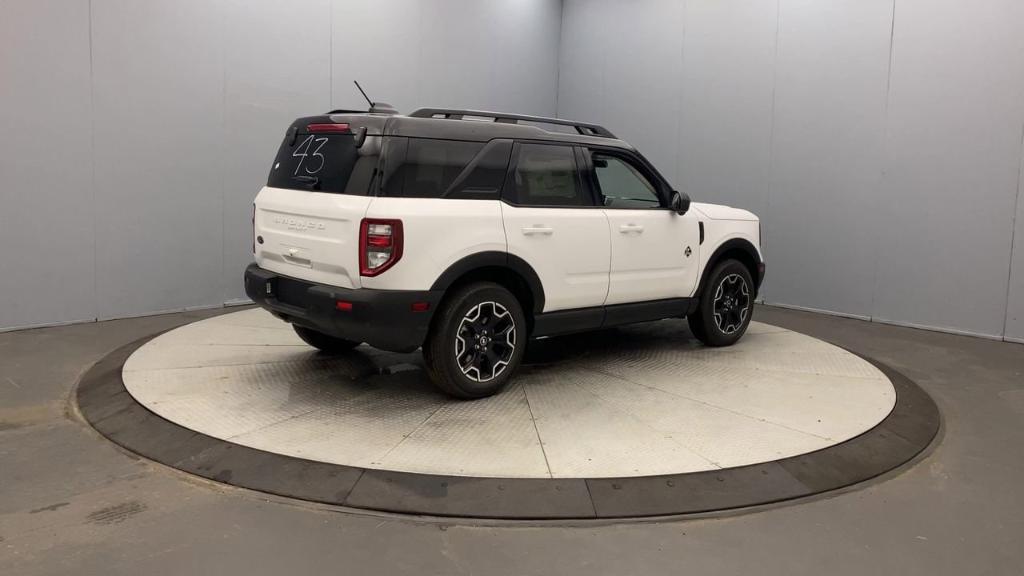 new 2025 Ford Bronco Sport car, priced at $41,305