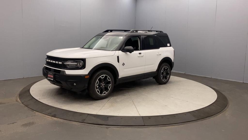 new 2025 Ford Bronco Sport car, priced at $41,305