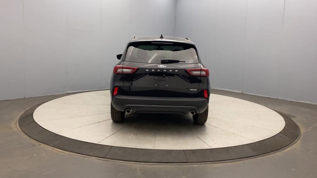 new 2025 Ford Escape car, priced at $34,010