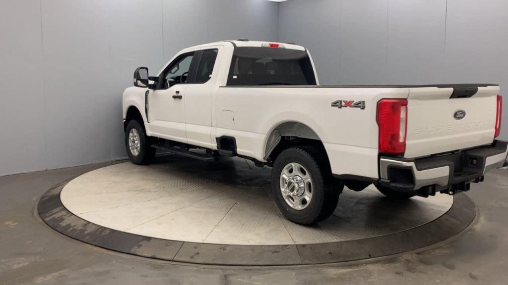 new 2025 Ford F-250 car, priced at $59,690