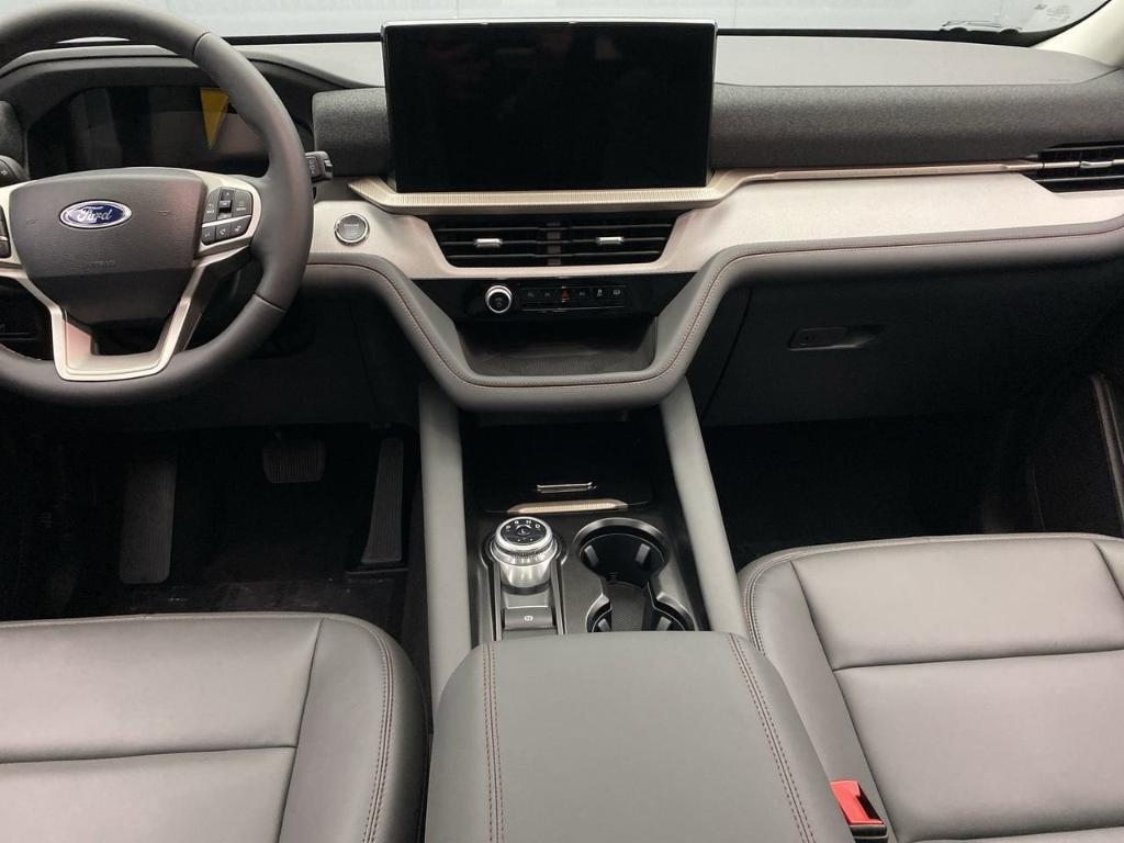 new 2025 Ford Explorer car, priced at $50,355
