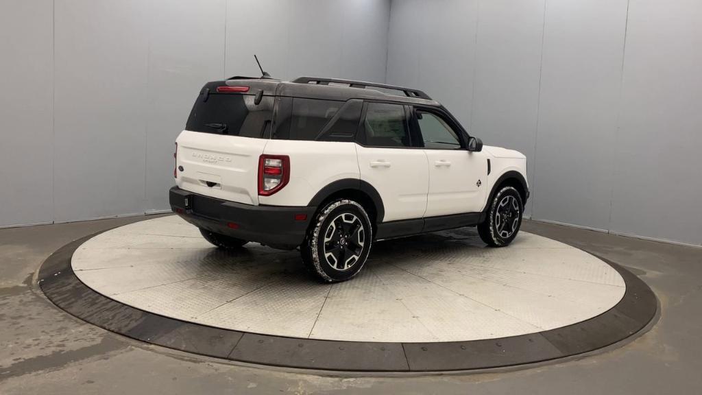 new 2024 Ford Bronco Sport car, priced at $35,690