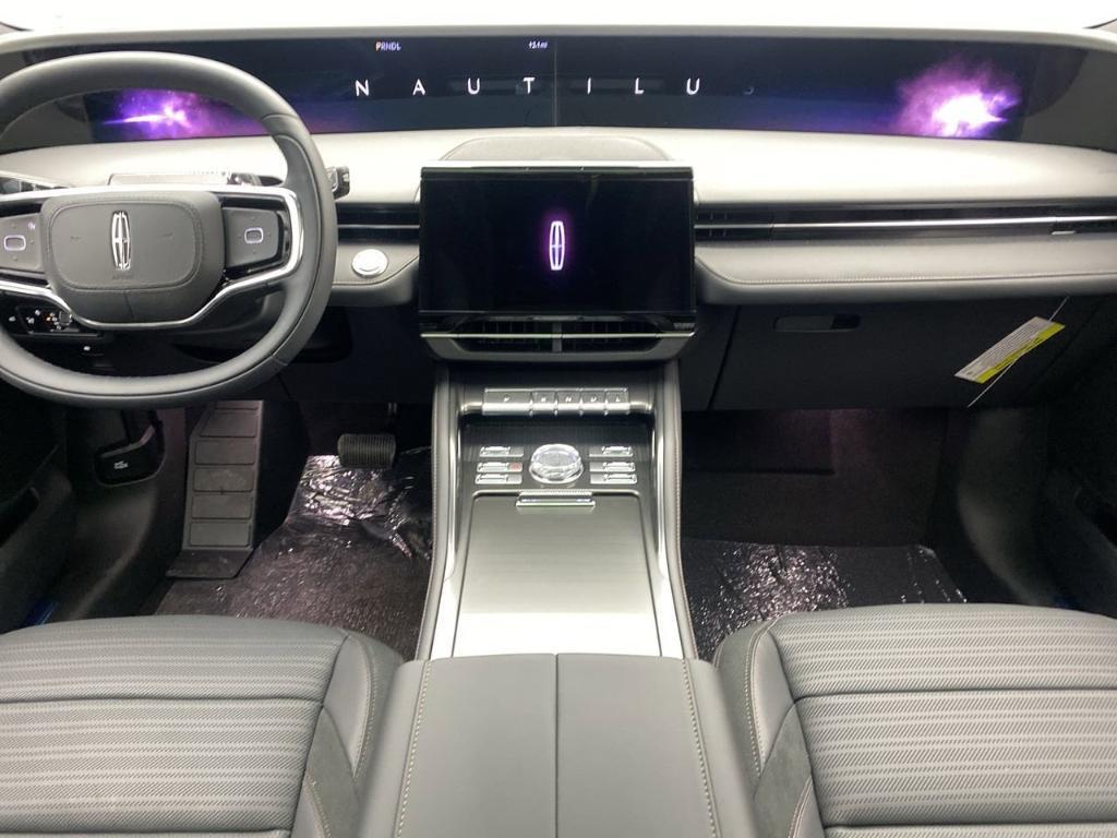 new 2024 Lincoln Nautilus car, priced at $65,970