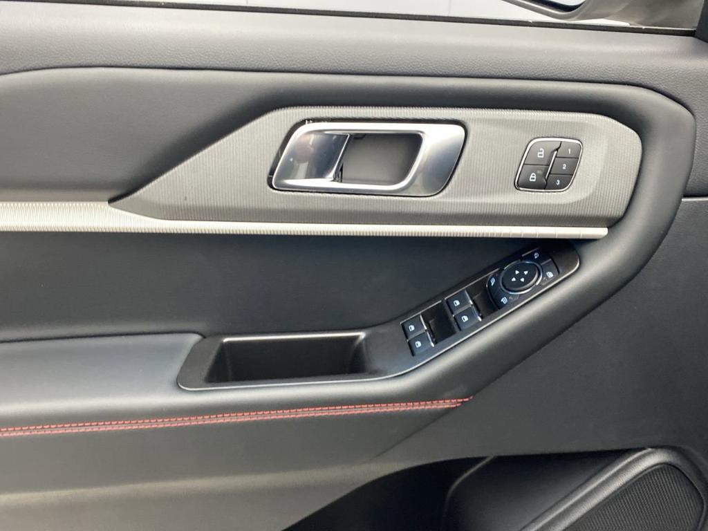 used 2025 Ford Explorer car, priced at $54,499